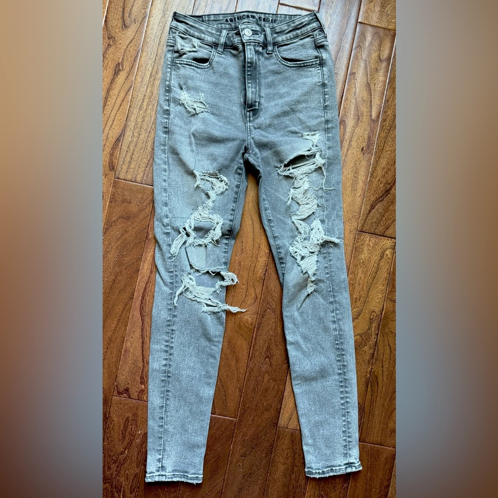 American Eagle grey Suoer High rise Jegging size 6R